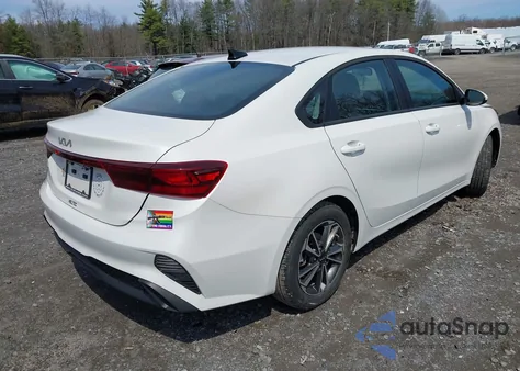 2024 Kia Forte Lxs из США, поврежденный, VIN 3KPF24AD8RE824488